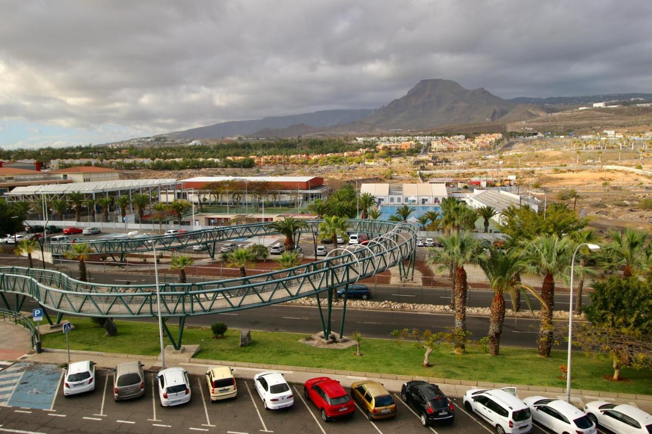 Ohana Ático Avenida Chayofita Los Cristianos (Tenerife) Exterior foto