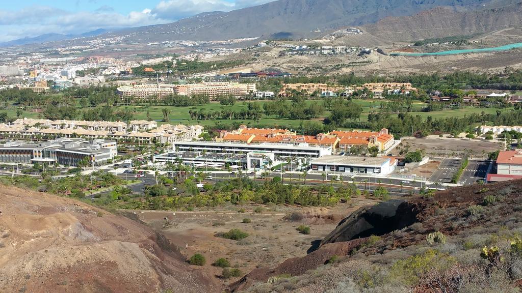 Ohana Ático Avenida Chayofita Los Cristianos (Tenerife) Quarto foto